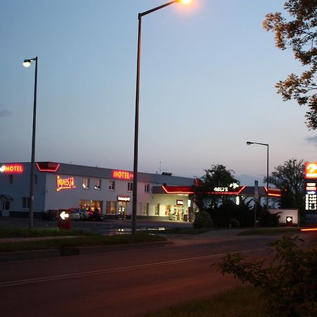 Motel Impresja à Borek Wielkopolski Extérieur photo
