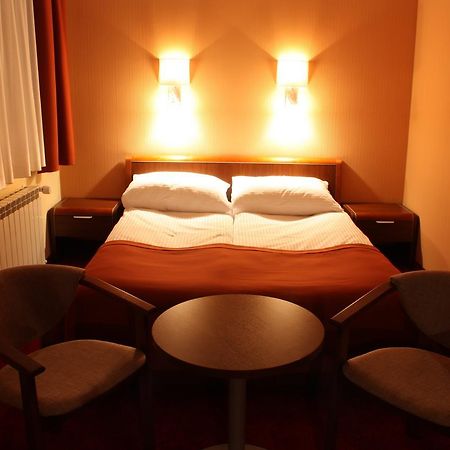 Motel Impresja à Borek Wielkopolski Chambre photo