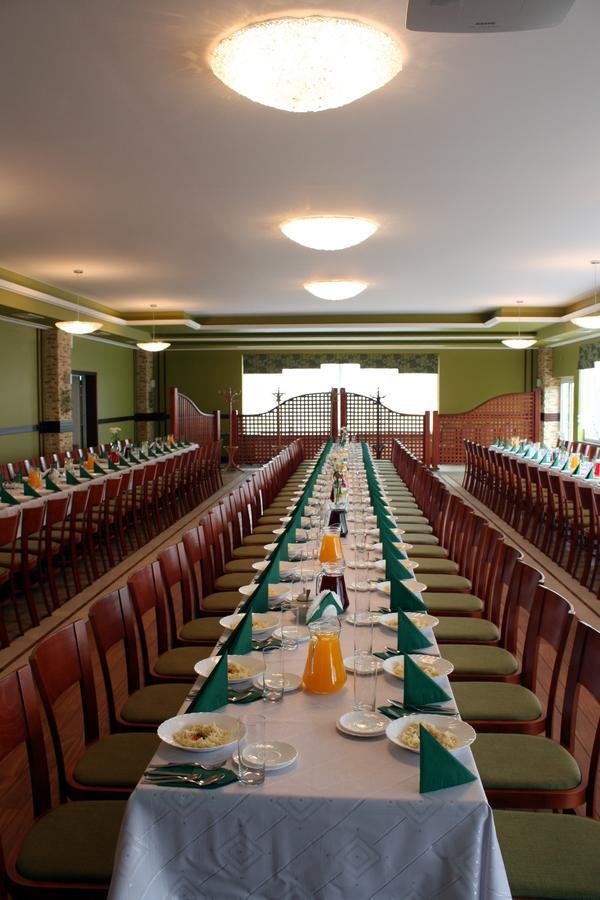 Motel Impresja à Borek Wielkopolski Extérieur photo
