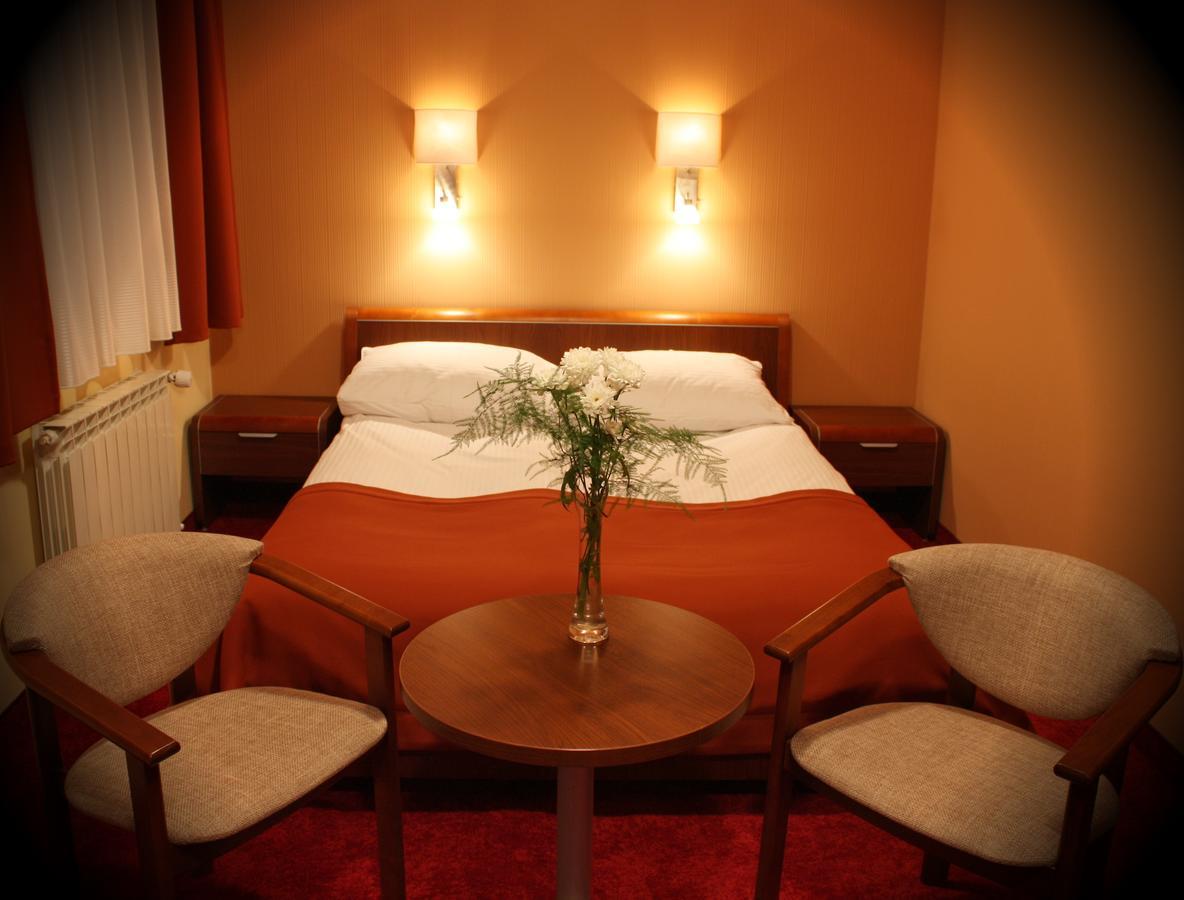 Motel Impresja à Borek Wielkopolski Chambre photo